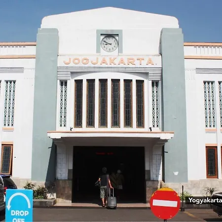 S5 Guest House Yogyakarta-3